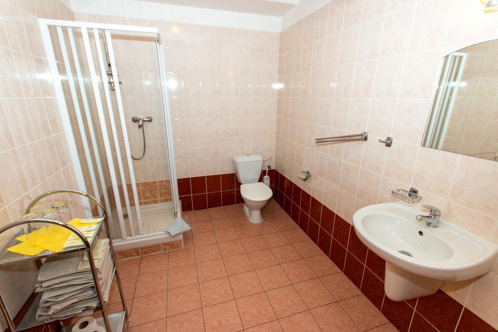Pension U Kohoutu Горни-Плана Номер фото